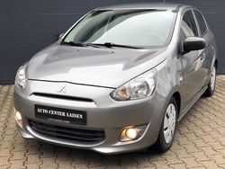 Grau Gebraucht 2015 Mitsubishi Space Star Diamant Edition Kleinwagen | 4.699 € (Fairer Preis)