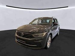 Uranograu Gebraucht 2022 VW Tiguan Life SUV | 20.790 € (Superpreis)
