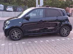 Schwarz Gebraucht 2021 Smart ForFour Electric Drive Passion Kleinwagen | 11.000 € (Guter Preis)