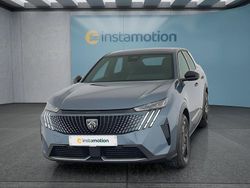 Blau Gebraucht 2025 Peugeot e-3008 SUV | 42.099 €