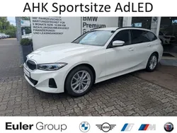 Weiss Gebraucht 2024 BMW 318 Sport Line Kombi | 38.733 € (Etwas zu teuer)