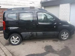 Schwarz Gebraucht 2010 Peugeot Bipper Outdoor Van / Kleinbus | 4.900 € (Fairer Preis)