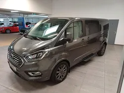 Grau Gebraucht 2018 Ford Tourneo Custom Titanium Van / Kleinbus | 33.950 € (Teuer)
