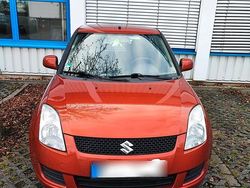 Orange Gebraucht 2009 Suzuki Swift Kleinwagen | 2.500 € (Guter Preis)