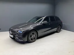 Grau Gebraucht 2024 Mercedes C300e AMG Limousine | 49.675 € (Fairer Preis)