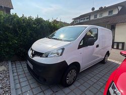 Weiß Gebraucht 2018 Nissan NV200 Van / Kleinbus | 8.450 €