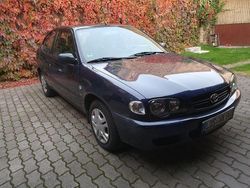 Blau Gebraucht 2001 Toyota Corolla Kleinwagen | 2.500 € (Superpreis)