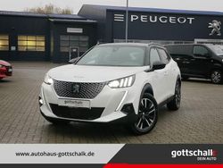 Weiß Gebraucht 2021 Peugeot e-2008 GT-line SUV | 18.990 € (Fairer Preis)