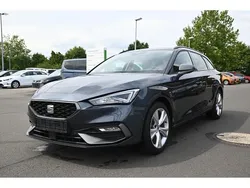 Grau Gebraucht 2024 Seat Leon FR Kombi | 26.550 € (Guter Preis)
