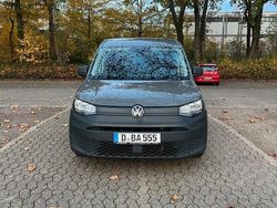 Grau Gebraucht 2021 VW Caddy Van / Kleinbus | 18.490 €