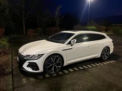 Weiß Gebraucht 2023 VW Arteon R Kombi | 44.000 € (Teuer)