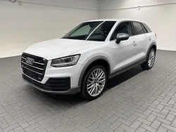 Gletscherweissmet. Gebraucht 2019 Audi Q2 Comfort SUV | 18.980 € (Fairer Preis)