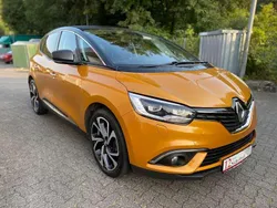 Gelb Gebraucht 2017 Renault Scénic IV Bose Edition Van / Kleinbus | 12.950 € (Fairer Preis)