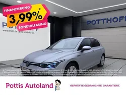 Silber Gebraucht 2021 VW Golf VIII Style Limousine | 24.777 € (Fairer Preis)