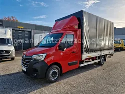 Rot Neu 2024 Renault Master Van | 45.900 € (Etwas zu teuer)