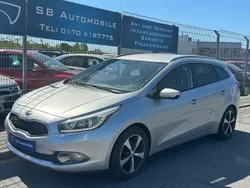 Silber Gebraucht 2013 Kia Ceed Edition 7 Limousine | 7.990 € (Etwas zu teuer)