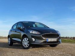 Grau Gebraucht 2019 Ford Fiesta Cool & Connect Kleinwagen | 9.100 € (Fairer Preis)