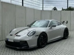 Grau Gebraucht 2023 Porsche 992 | 219.900 € (Teuer)