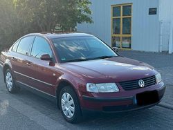 Rot Gebraucht 1998 VW Passat Limousine | 1.350 € (Fairer Preis)