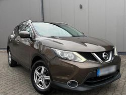 Braun Gebraucht 2014 Nissan Qashqai SUV | 9.999 € (Fairer Preis)