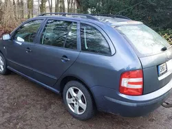 Grau Gebraucht 2005 Skoda Fabia Elegance Kombi | 1.650 € (Fairer Preis)