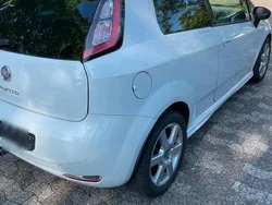 Weiß Gebraucht 2014 Fiat Punto Sport Kleinwagen | 2.300 € (Fairer Preis)