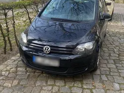 Schwarz Gebraucht 2010 VW Golf Plus Van / Kleinbus | 5.200 €