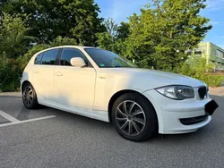 Weiß Gebraucht 2011 BMW 116 Kleinwagen | 6.100 € (Fairer Preis)