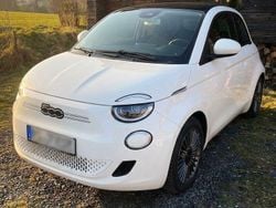 Weiß Gebraucht 2022 Fiat 500e Icon Cabrio | 17.900 € (Guter Preis)