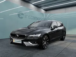 Grau Gebraucht 2023 Volvo V60 Ultimate Kombi | 44.370 €