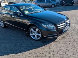 Schwarz Gebraucht 2014 Mercedes CLS350 Shooting Brake Kombi | 15.500 € (Fairer Preis)