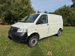Weiß Gebraucht 2005 VW T5 Van | 3.680 € (Fairer Preis)