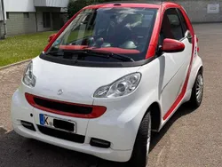 Weiß Gebraucht 2010 Smart ForTwo Cabrio Cabrio | 8.799 € (Teuer)