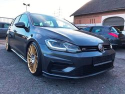 Grau Gebraucht 2019 VW Golf VII Highline Kombi | 11.499 € (Guter Preis)