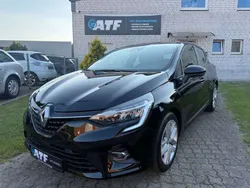 Schwarz Gebraucht 2021 Renault Clio V Business Kleinwagen | 12.900 € (Guter Preis)