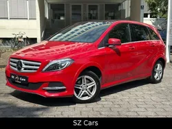 Rot Gebraucht 2014 Mercedes B200 Van / Kleinbus | 12.900 € (Guter Preis)