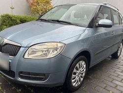 Blau Gebraucht 2008 Skoda Fabia Ambiente Kleinwagen | 2.890 € (Guter Preis)