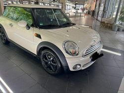 Beige Gebraucht 2009 Mini ONE Kleinwagen | 2.990 € (Fairer Preis)