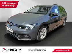 Grau Gebraucht 2022 VW Golf VIII Life Kombi | 18.280 € (Fairer Preis)