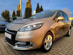 Beige Gebraucht 2012 Renault Scénic III Dynamique Van / Kleinbus | 6.996 € (Fairer Preis)