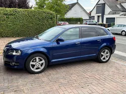 Blau Gebraucht 2012 Audi A3 Sportback Ambition Kombi | 6.400 € (Guter Preis)