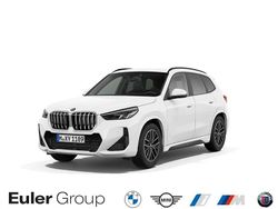 Weiss Gebraucht 2022 BMW X1 Performance SUV | 31.999 €