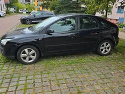 Schwarz Gebraucht 2005 Ford Focus Titanium Limousine | 990 € (Superpreis)