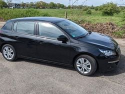 Schwarz Gebraucht 2014 Peugeot 308 Active Limousine | 4.960 € (Guter Preis)