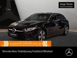Schwarz Gebraucht 2022 Mercedes A200 Progressive Kleinwagen | 25.890 € (Fairer Preis)