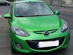 Grün Gebraucht 2013 Mazda 2 Edition Limousine | 5.200 € (Guter Preis)