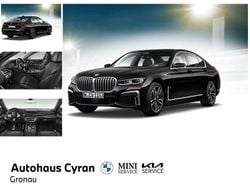 Schwarz Gebraucht 2021 BMW 750 M Sport Limousine | 51.490 € (Teuer)