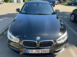 Schwarz Gebraucht 2018 BMW 118 Advantage Kleinwagen | 12.500 € (Fairer Preis)