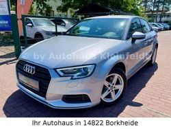 Silber Gebraucht 2019 Audi A3 Ambiente Limousine | 16.990 € (Guter Preis)