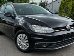 Schwarz Gebraucht 2018 VW Golf VII Trendline Kombi | 11.300 € (Guter Preis)